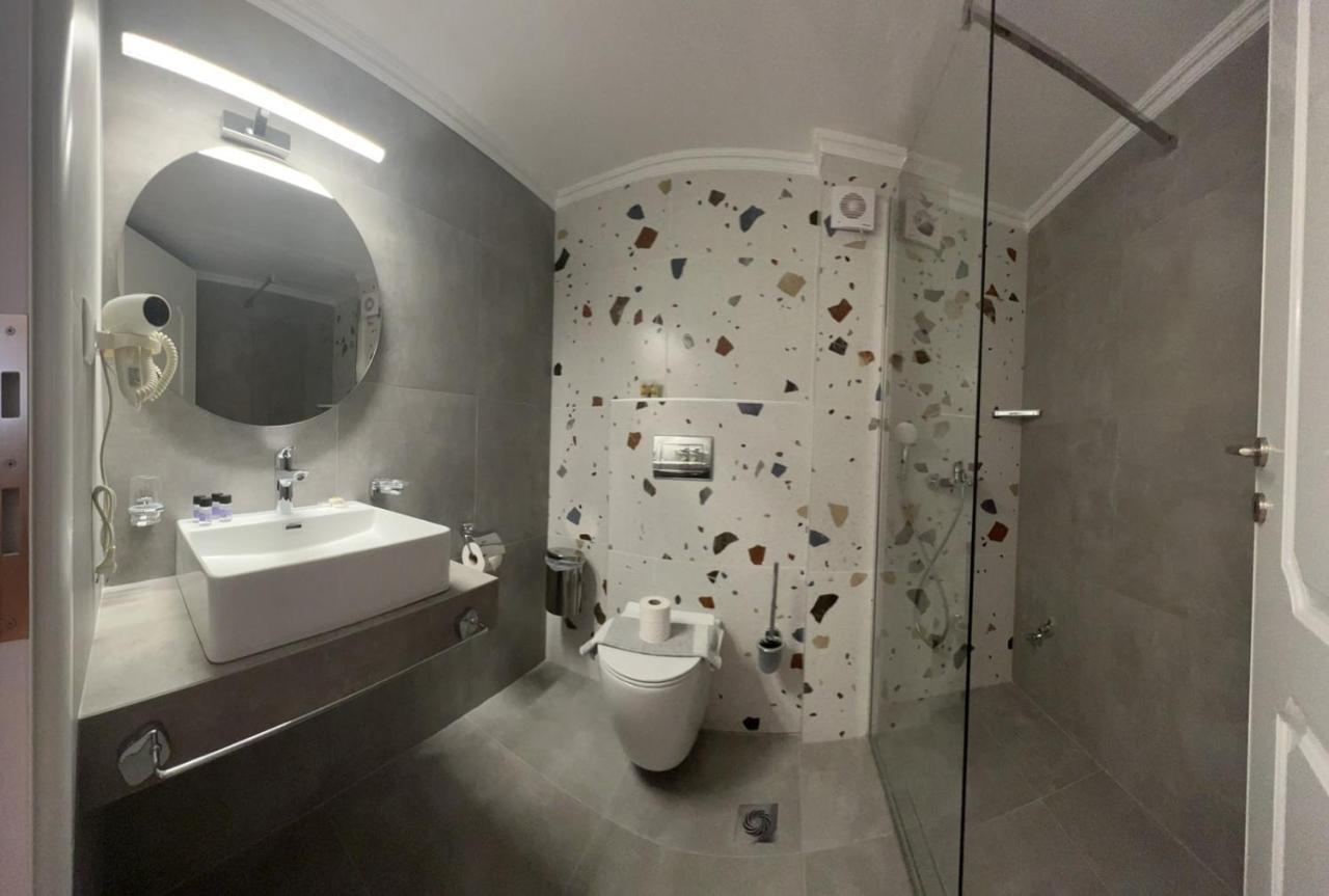 Ellas Hotel Skala Potamia  Buitenkant foto
