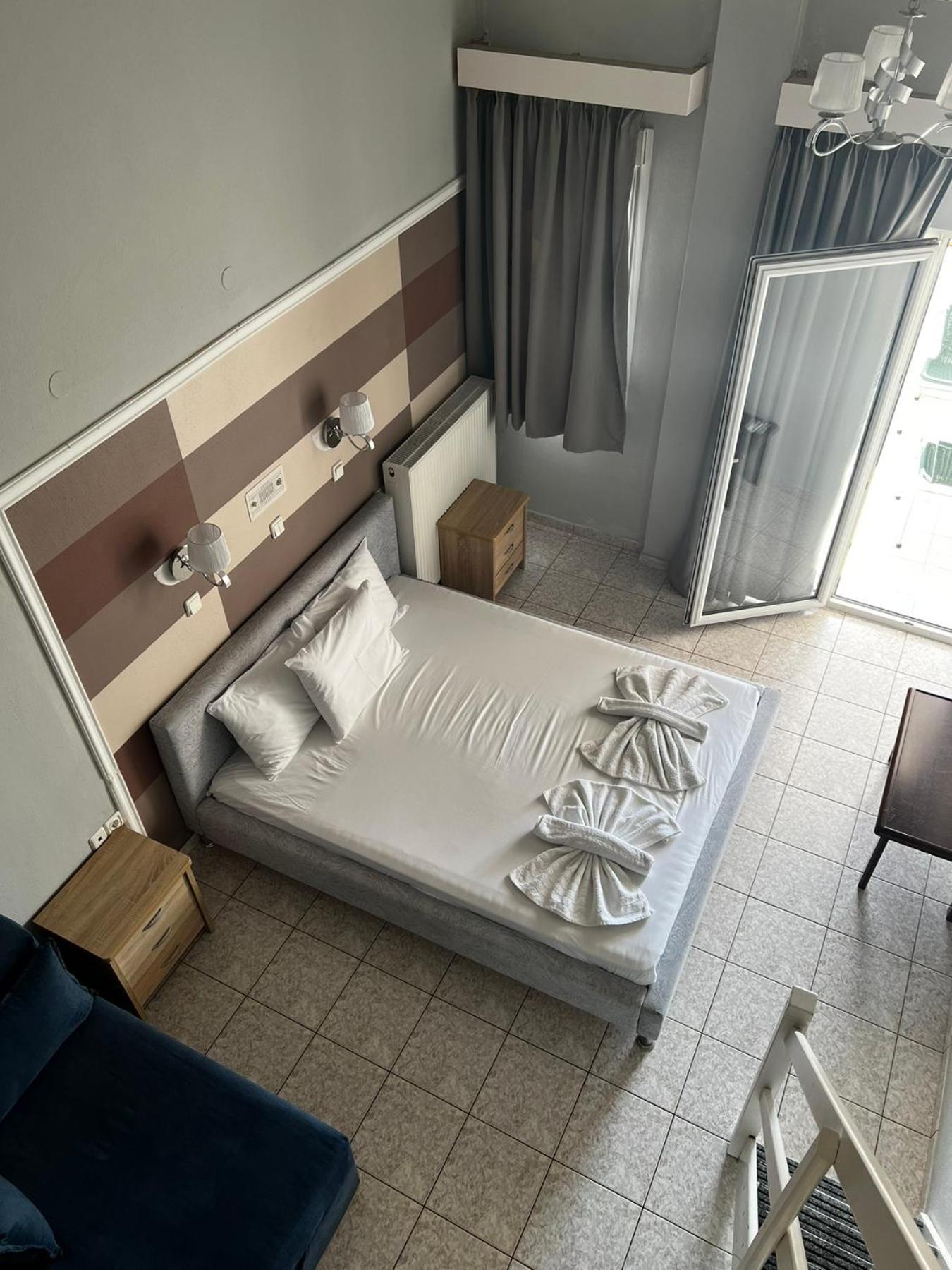 Ellas Hotel Skala Potamia  Buitenkant foto