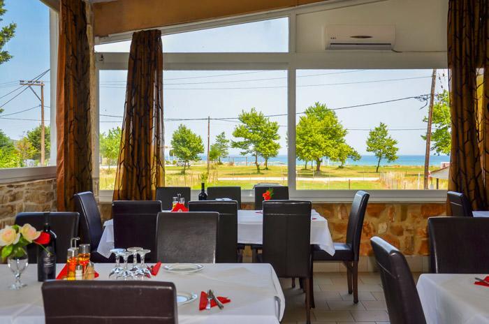 Ellas Hotel Skala Potamia  Buitenkant foto
